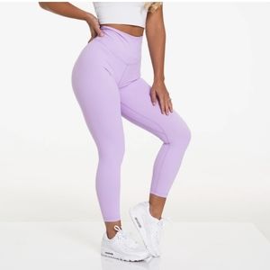 NVTGTN lilac signature leggings L